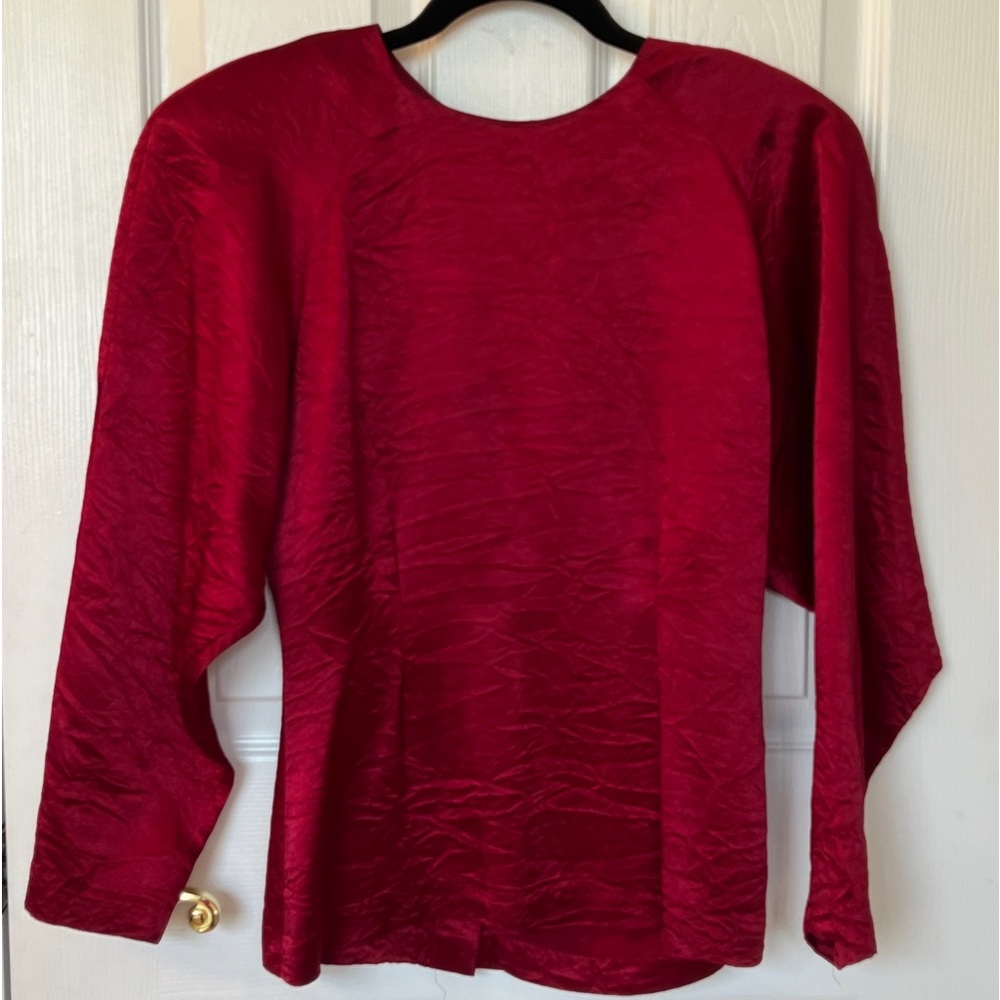Vtg CHAUS Evening Crinkled fabric satin top Blouse; wine cranberry color, sz S